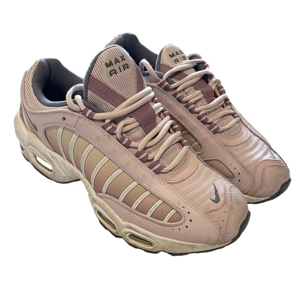 Nike Air Max Tailwind 4 Barely Rose - Size 10 - Picture 1 of 5